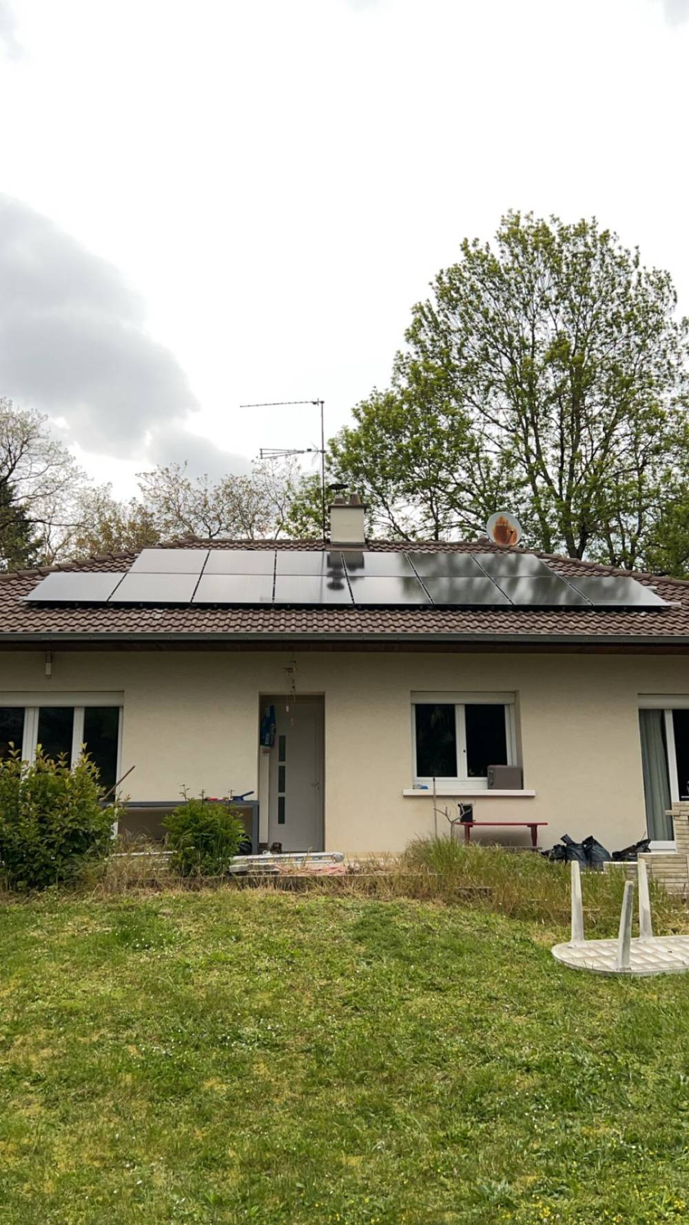 Panneaux photovoltaïques_ST BAUDILLE DE LA TOUR_Photo 2-3.jpg