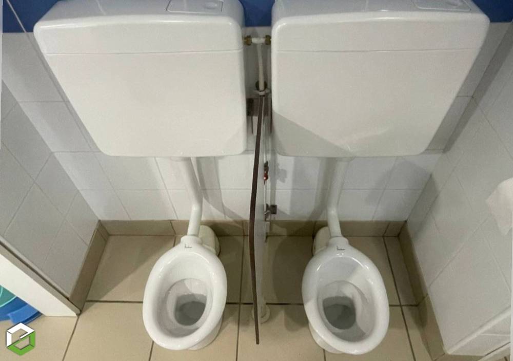 Changement de WC bébés dans une crèche TIGNIEU JAMEYZIEU